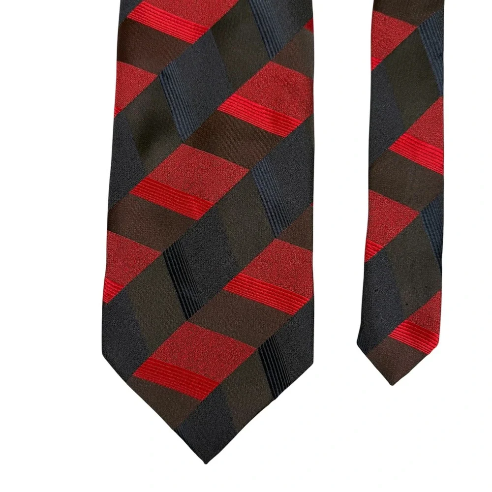 VTG Louis Vuitton Mens Silk Tie Red Black Navy Geometric Chevron‎ Made Italy 60